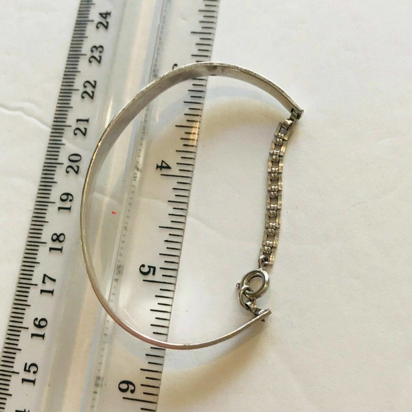 Jacoby Bender JB Women\'s Silver Tone Metal ID Engraved Mary Bracelet Links Plate